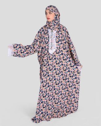 صورة شرشف صلاة نسائي بنقشة ورود وسحاب أمامي